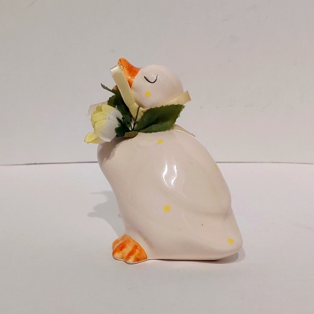 Vintage Enesco Porcelain Easter Duckling Figurine 4"
